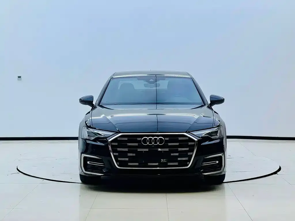 Audi A6L — фото 9