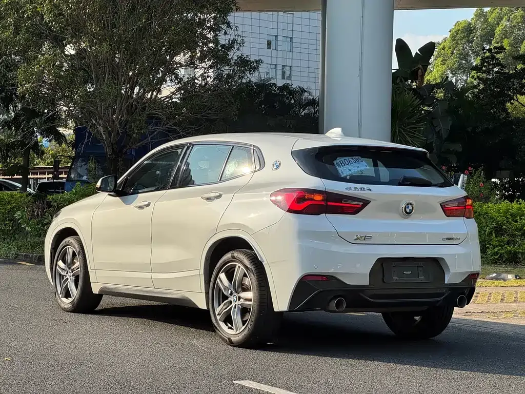 BMW X2 — фото 8