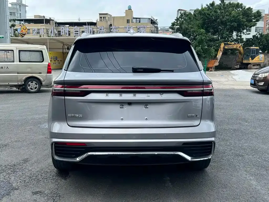Geely Xingyue L — фото 3