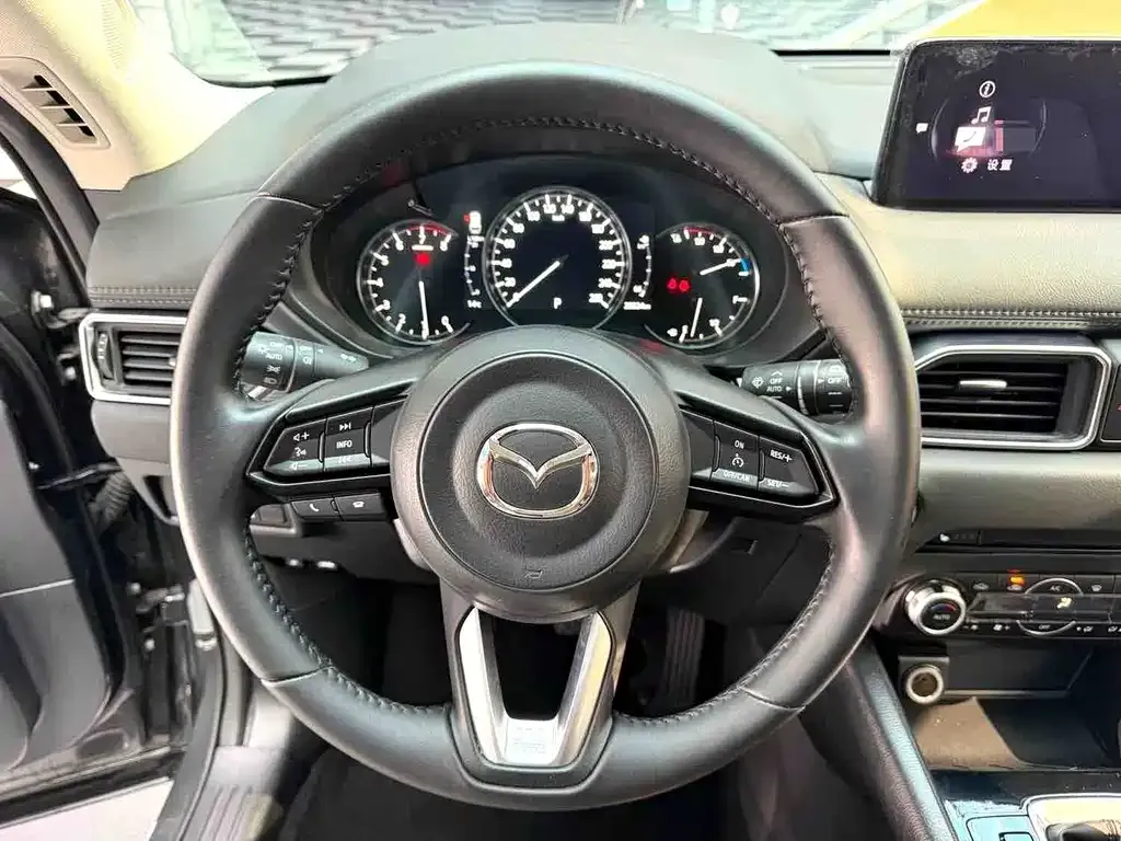 Mazda CX-5 — фото 10