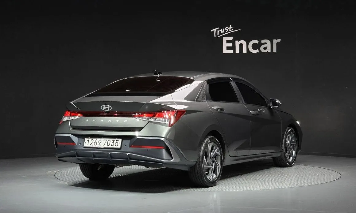 Hyundai AVANTE — фото 5