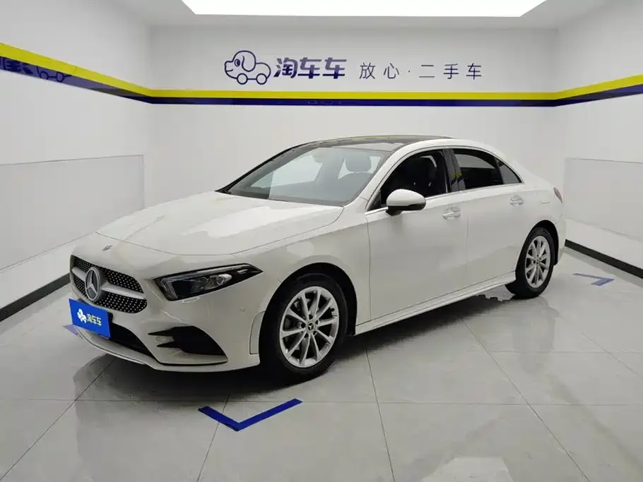Mercedes-Benz A-Class — фото 1