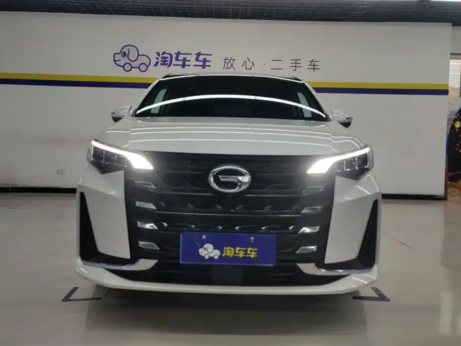 GAC Motor Trumpchi M6 — фото 9