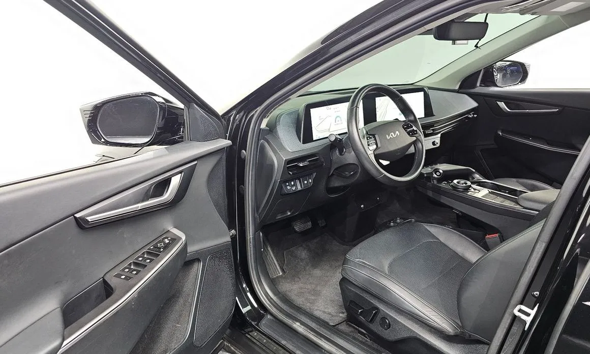 Kia EV6 — фото 6