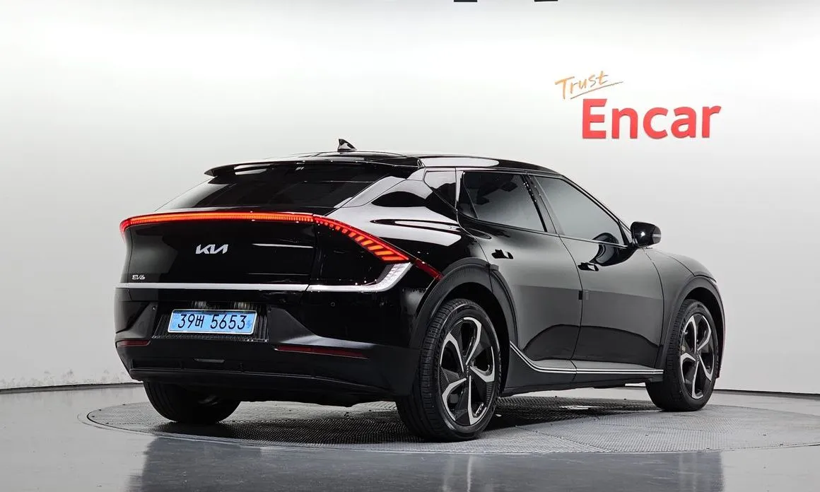 Kia EV6 — фото 2