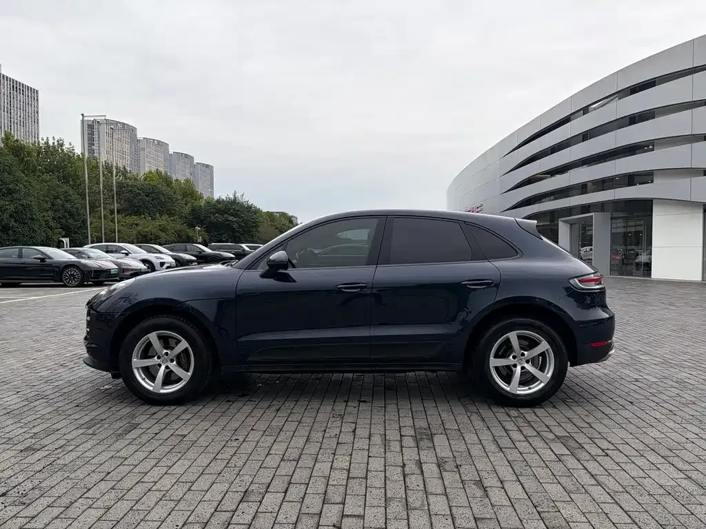 Porsche Macan — фото 6