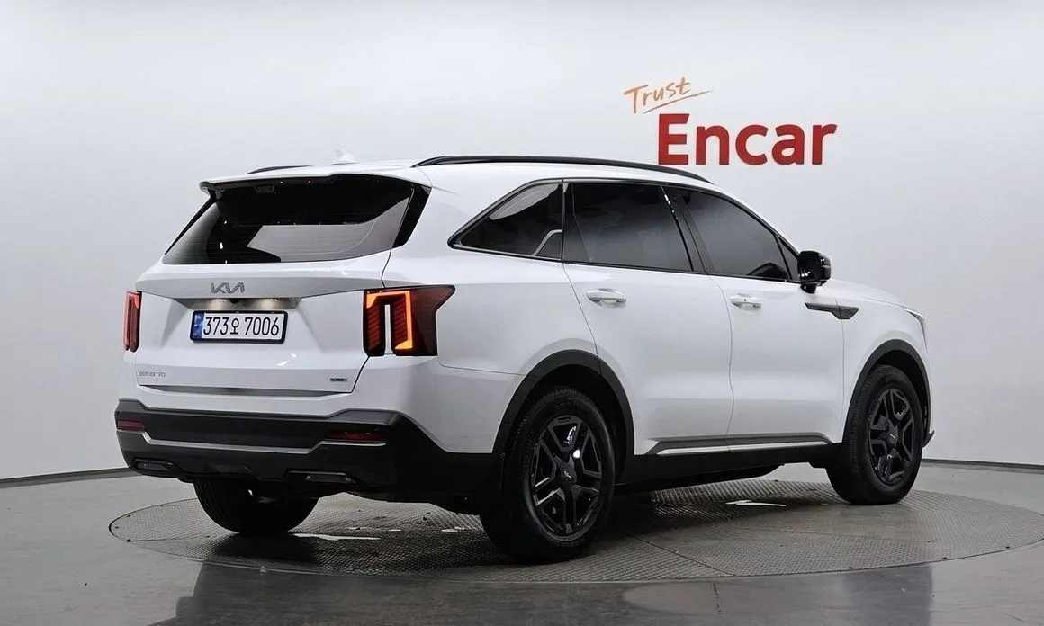 Kia Sorento — фото 4