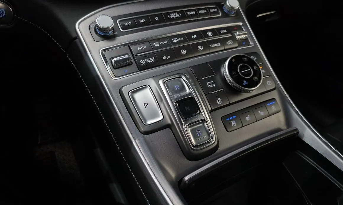 Hyundai Santafe — фото 5