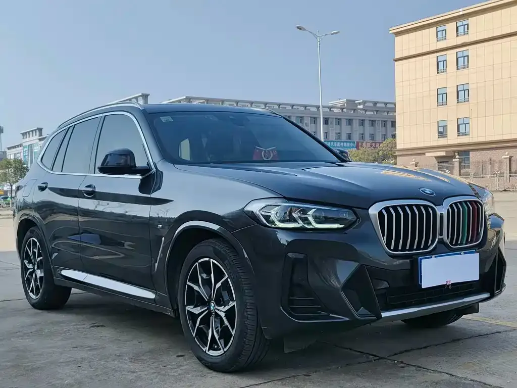 BMW X3 — фото 8