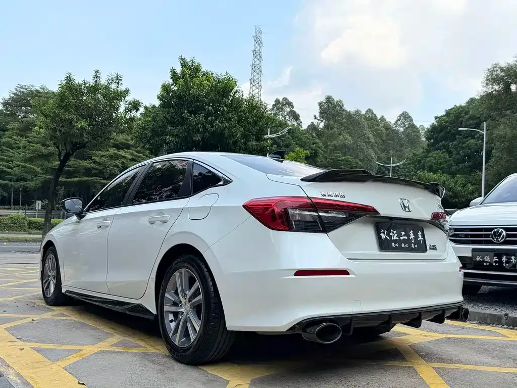 Honda Civic — фото 2