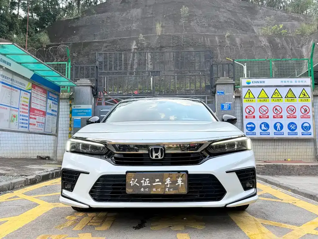 Honda Civic — фото 9
