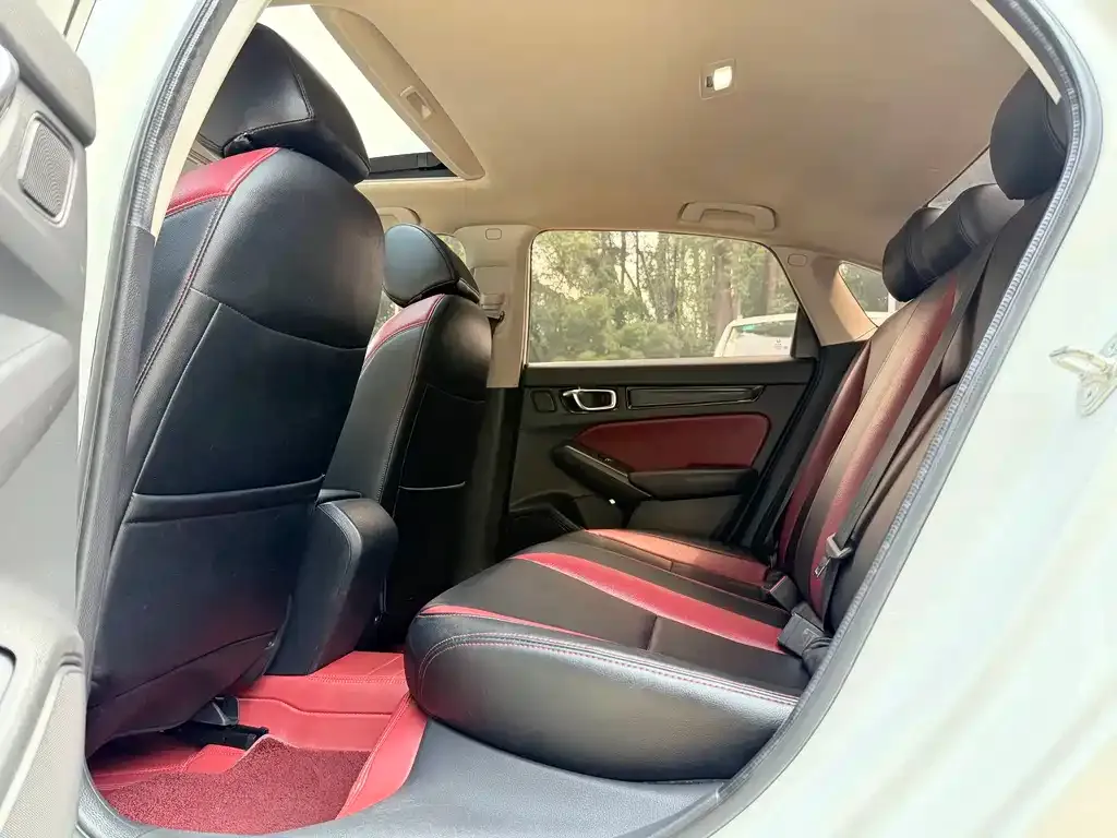 Honda Civic — фото 4