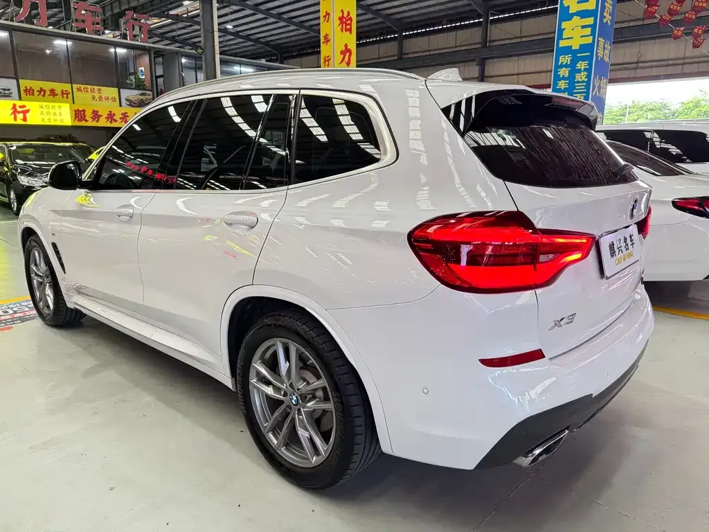 BMW X3 — фото 10