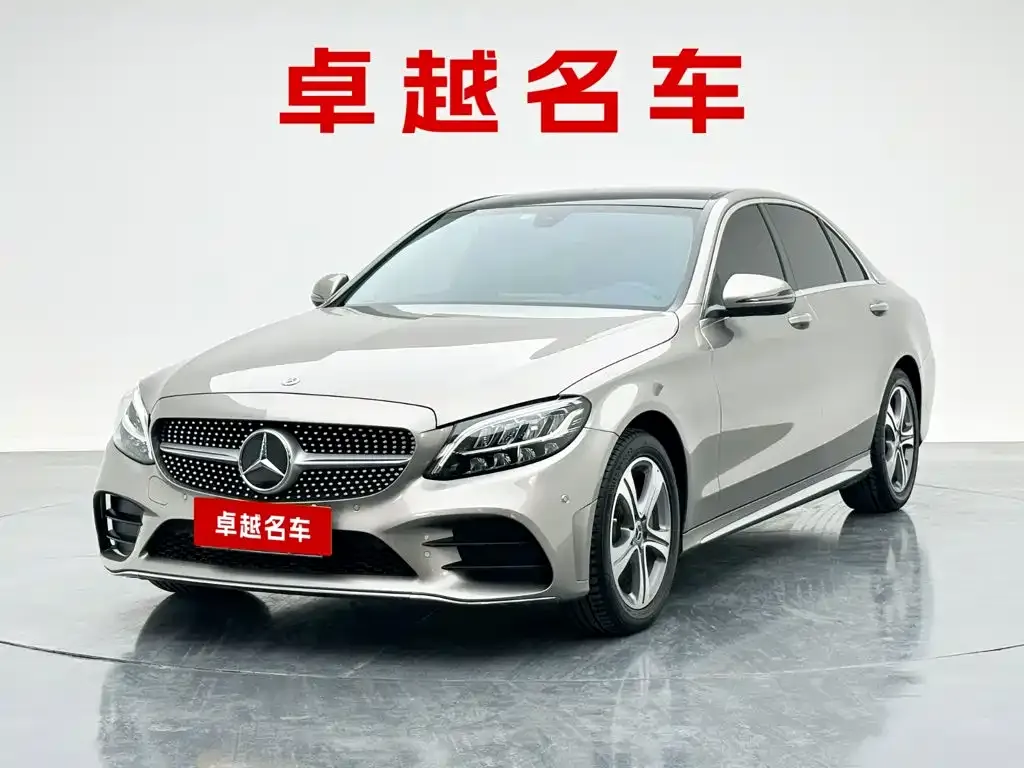 Mercedes-Benz C-Class — фото 1