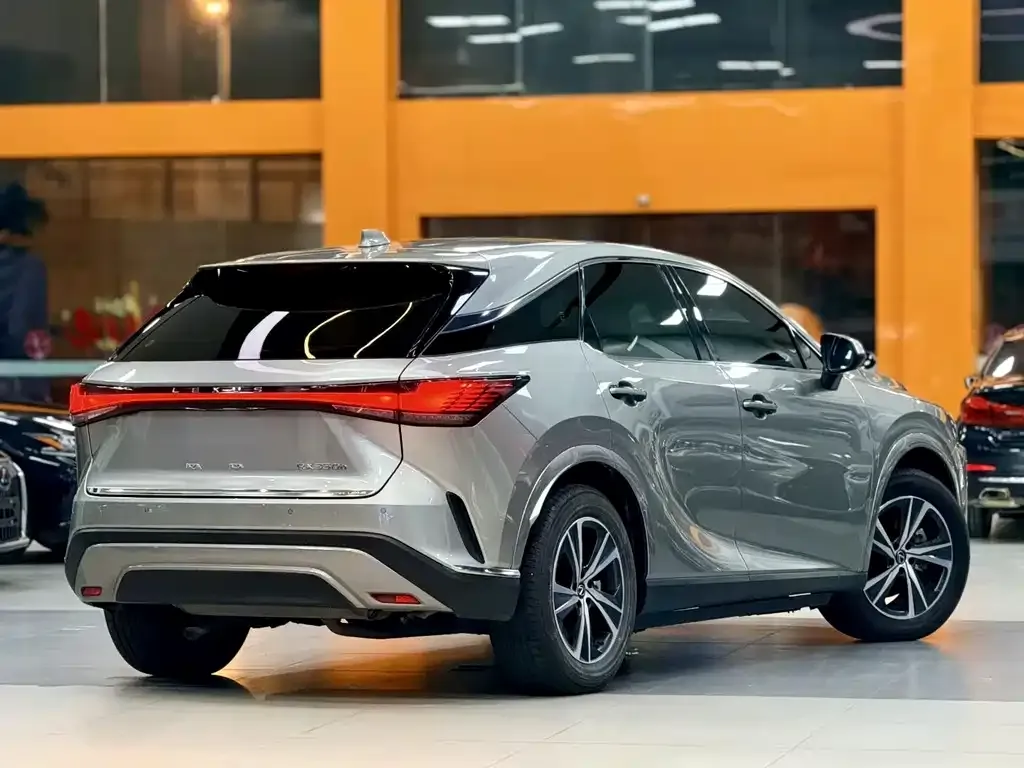 Lexus RX — фото 7