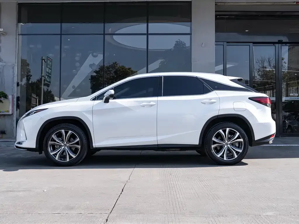 Lexus RX — фото 6