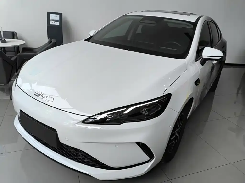 BYD Seal 05 DM-i — фото 3