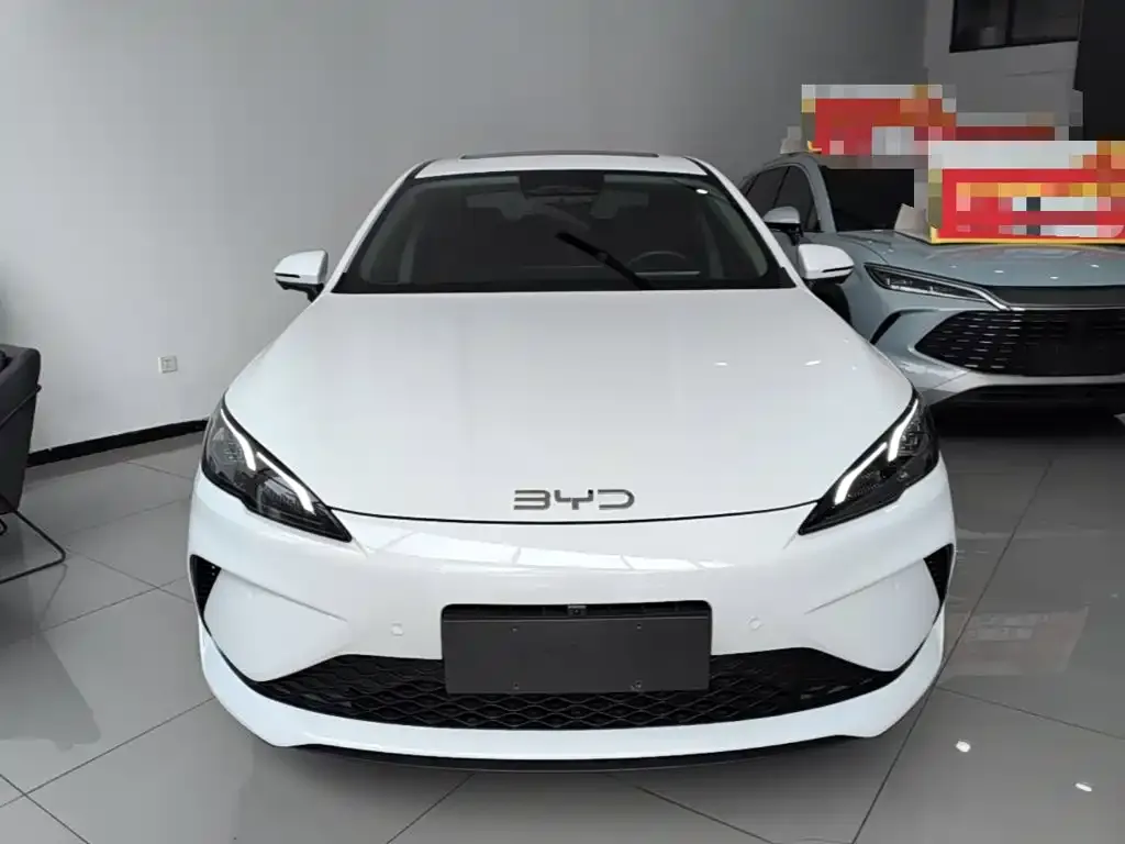 BYD Seal 05 DM-i — фото 2