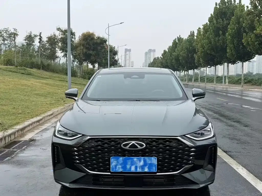 Chery Arrizo 8 PRO — фото 4