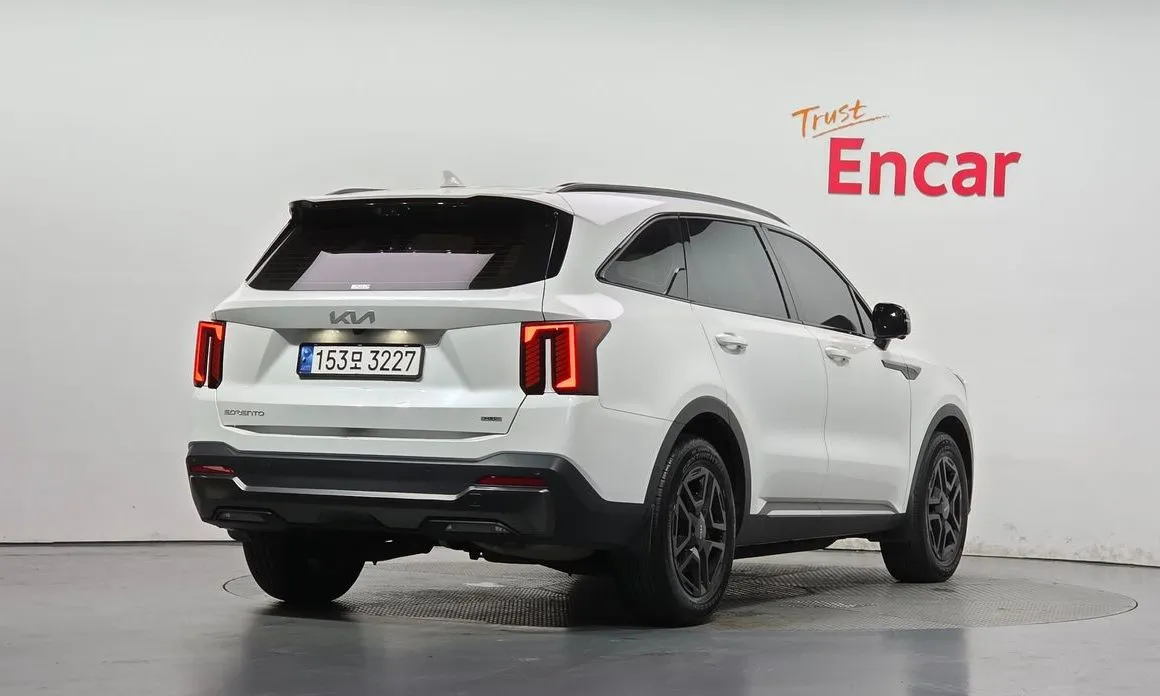 Kia Sorento — фото 3
