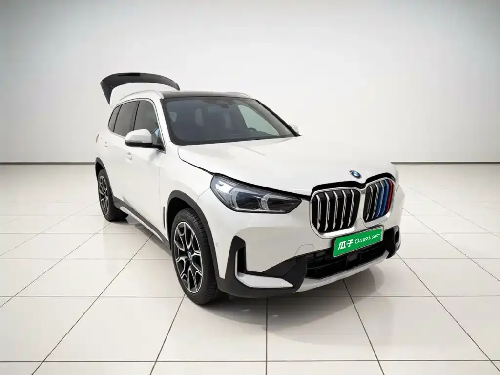 BMW X1 — фото 7