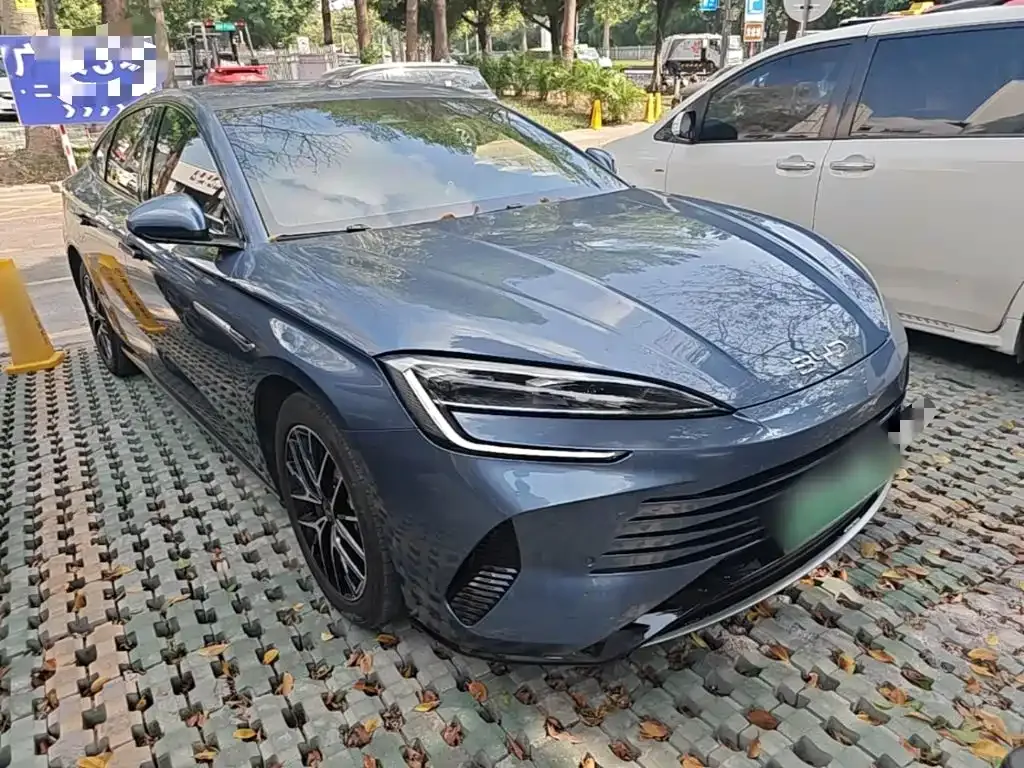 BYD Seal 07 DM-i — фото 6