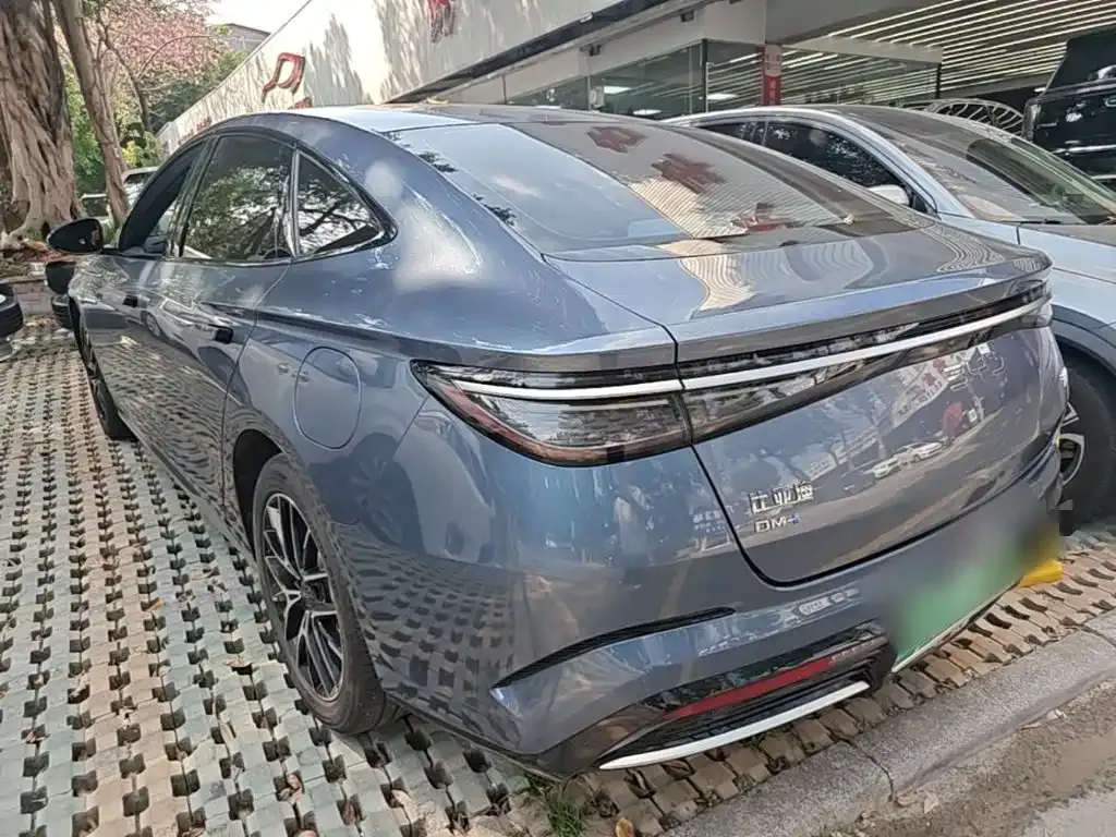 BYD Seal 07 DM-i — фото 4