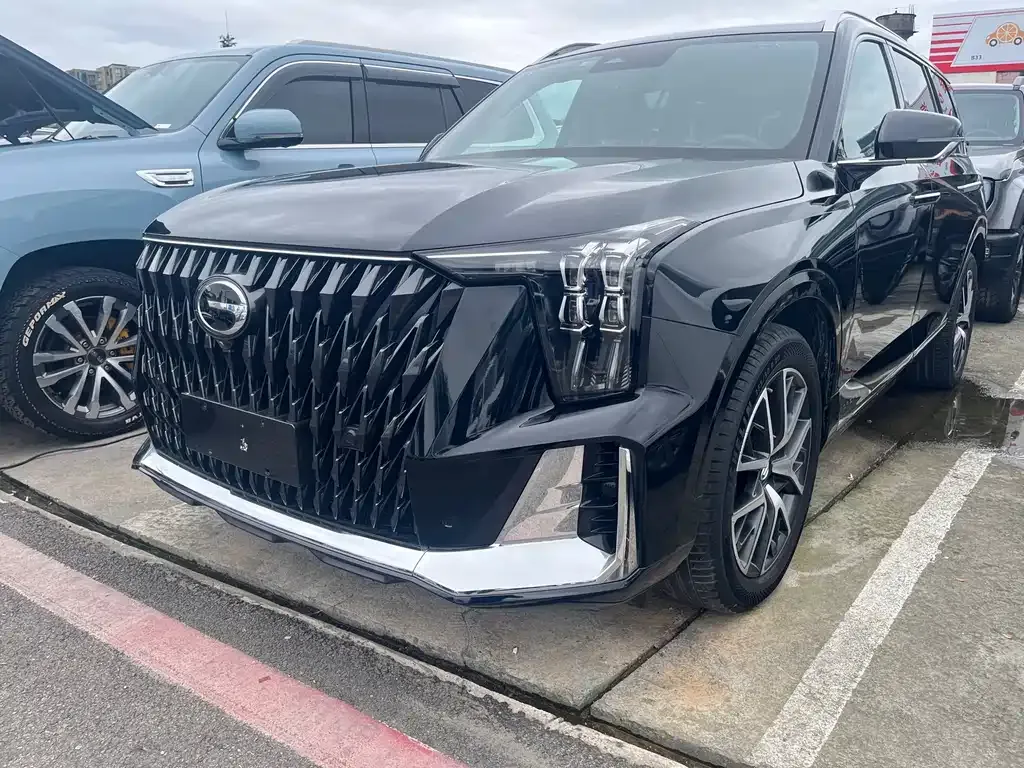 GAC Motor Trumpchi GS8 — фото 1