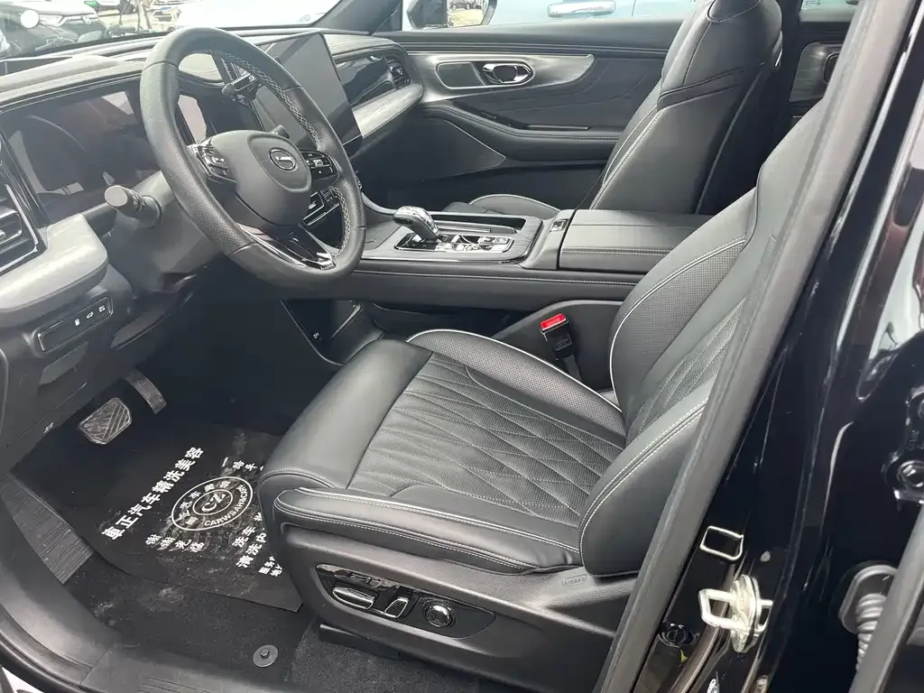 GAC Motor Trumpchi GS8 — фото 10