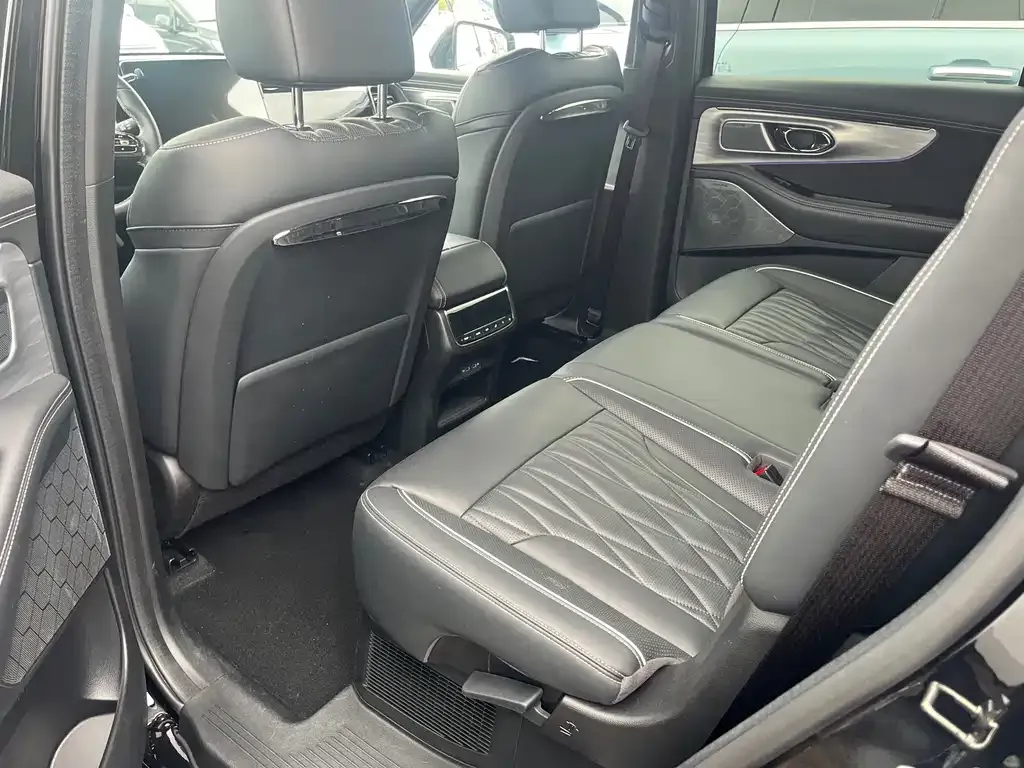 GAC Motor Trumpchi GS8 — фото 8