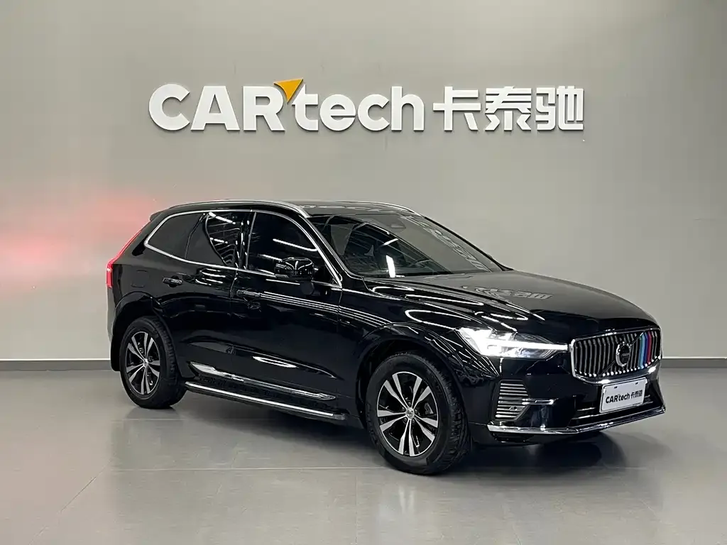 Volvo XC60 — фото 6