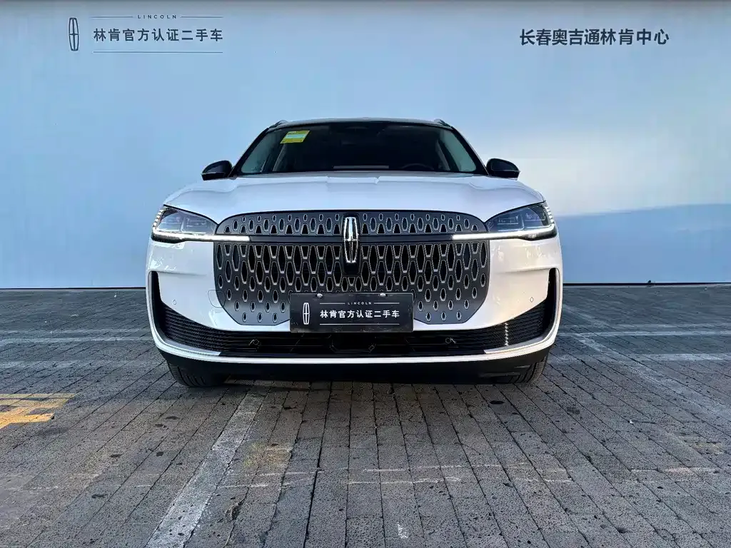 Lincoln Corsair — фото 1