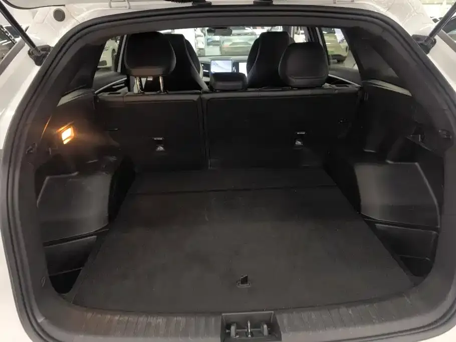 Geely Galaxy L7 — фото 10