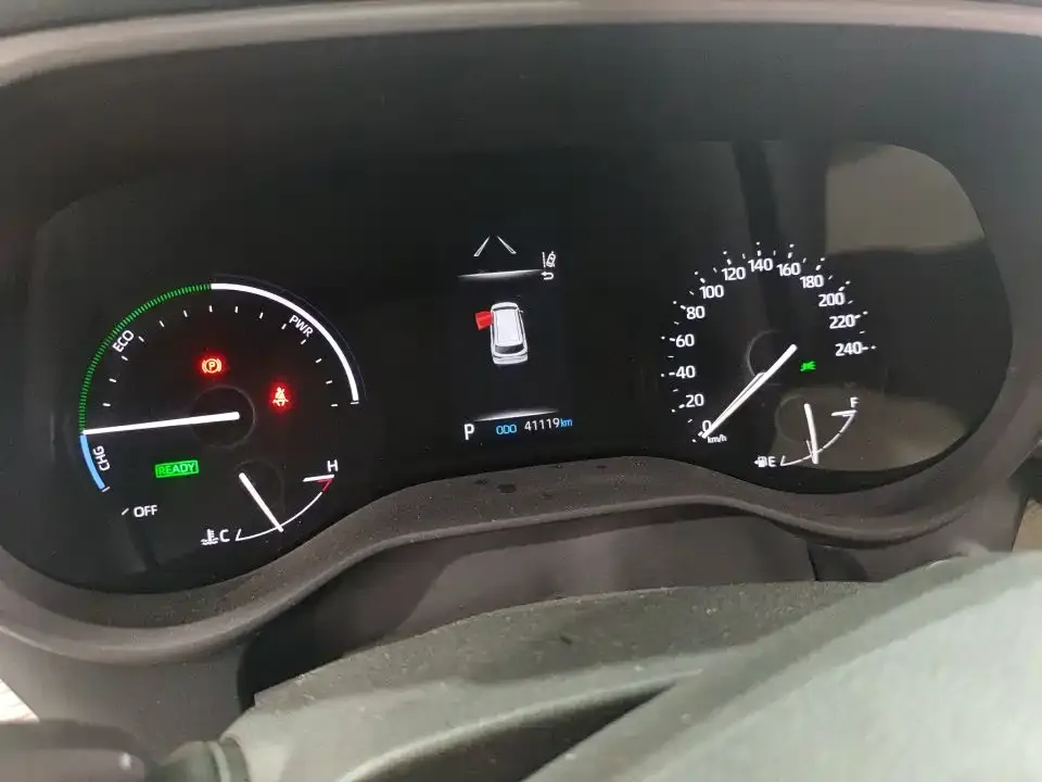 Toyota Sienna — фото 2