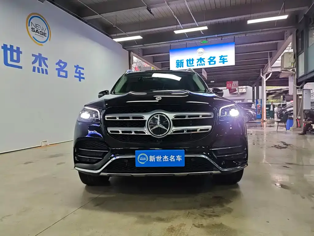 Mercedes-Benz GLS — фото 6