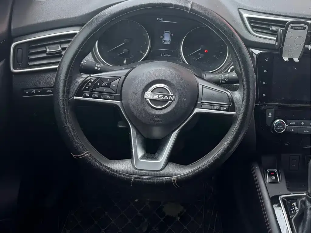 Nissan Qashqai — фото 6