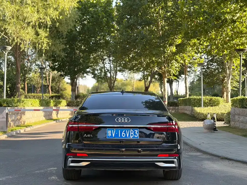 Audi A6L — фото 3