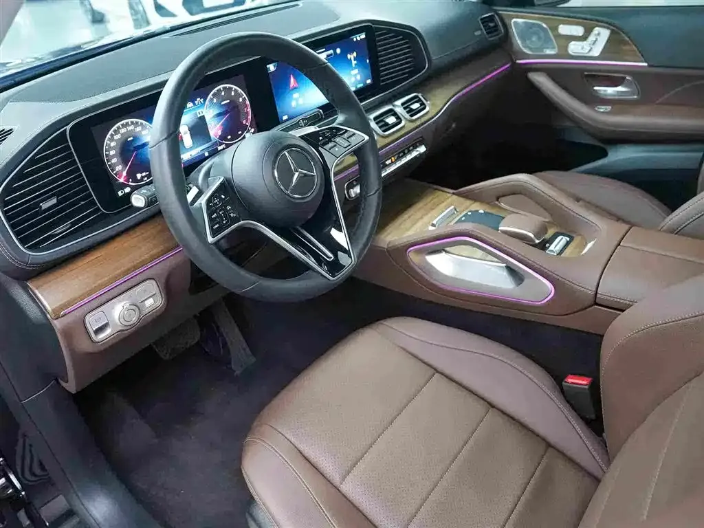 Mercedes-Benz GLE (Import) — фото 8