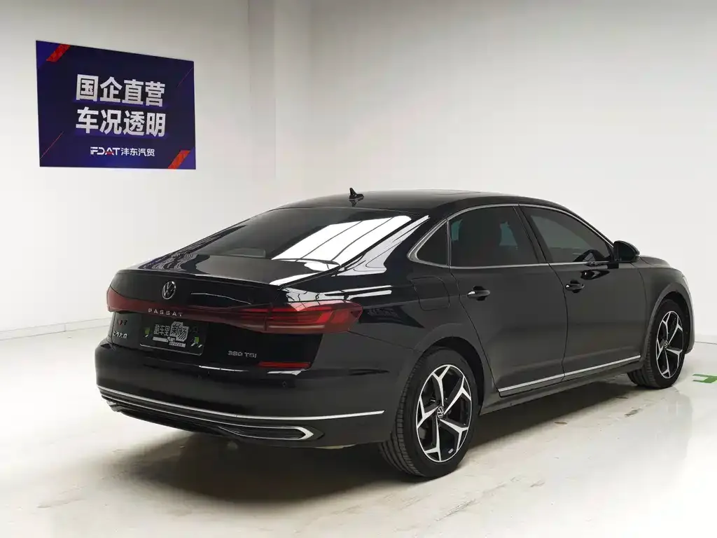 Volkswagen Passat — фото 2