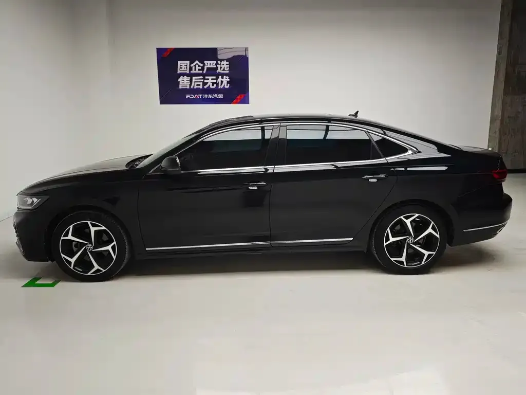 Volkswagen Passat — фото 4