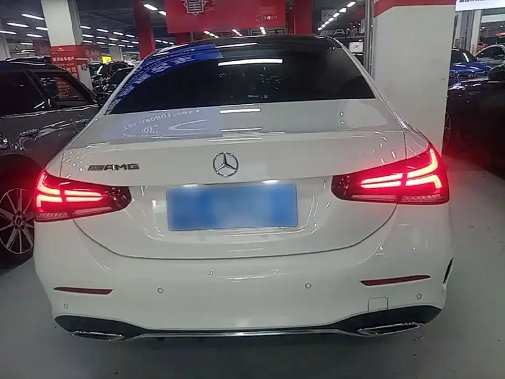 Mercedes-Benz A-Class — фото 10