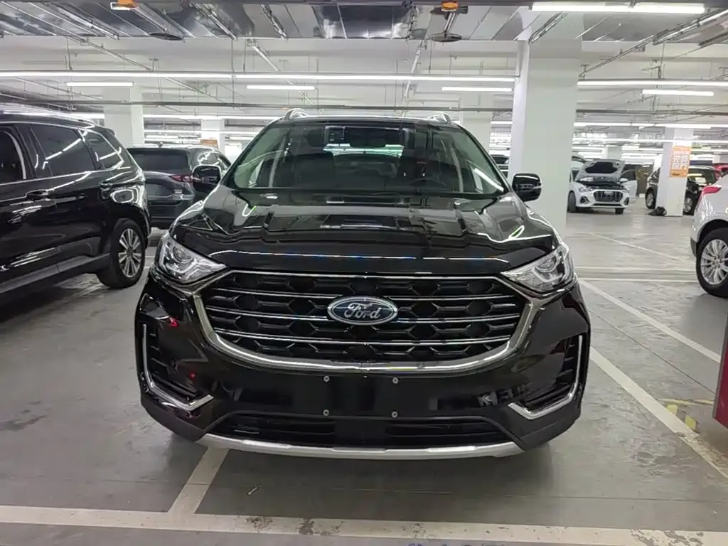 Ford Edge — фото 6
