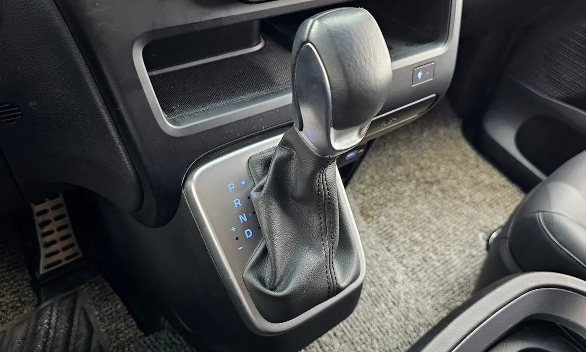 Hyundai Staria — фото 8