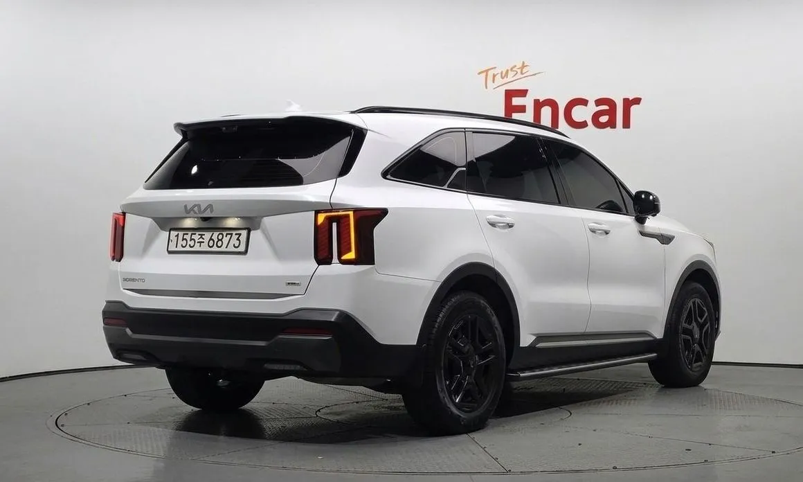 Kia Sorento — фото 8