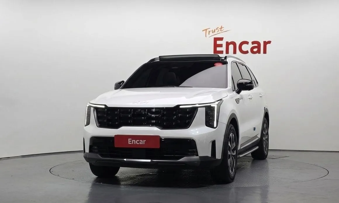 Kia Sorento — фото 6