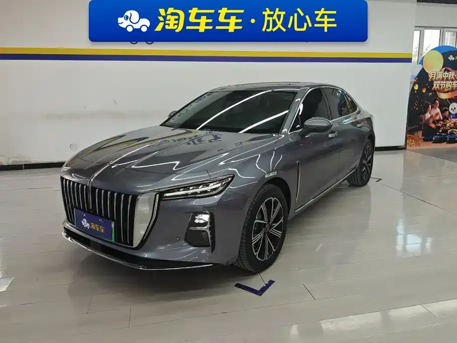 Hongqi H5 PHEV — фото 1