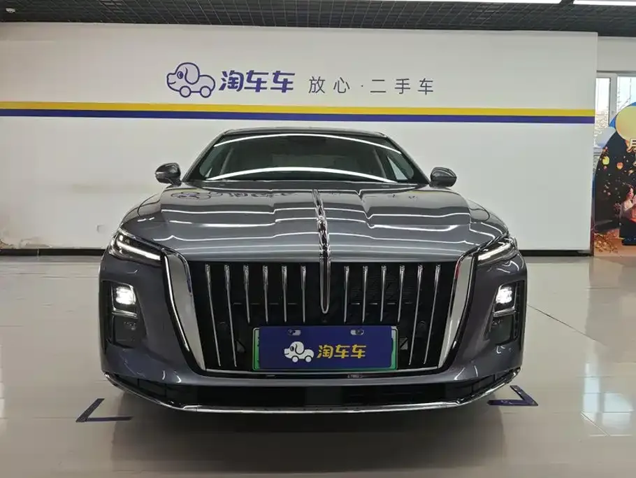 Hongqi H5 PHEV — фото 3