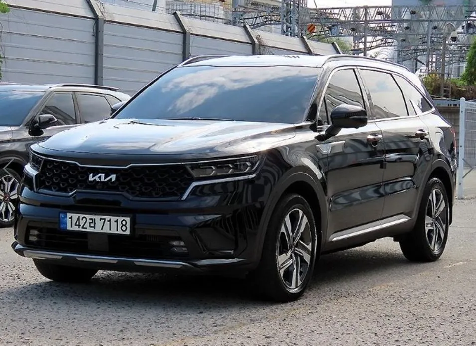 Kia Sorento — фото 3