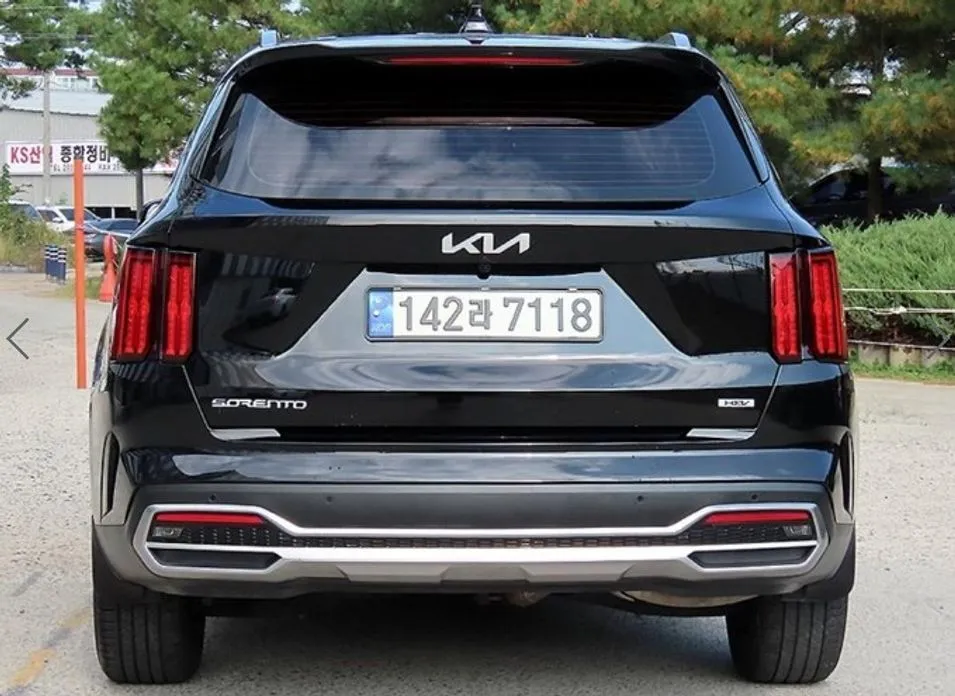 Kia Sorento — фото 10