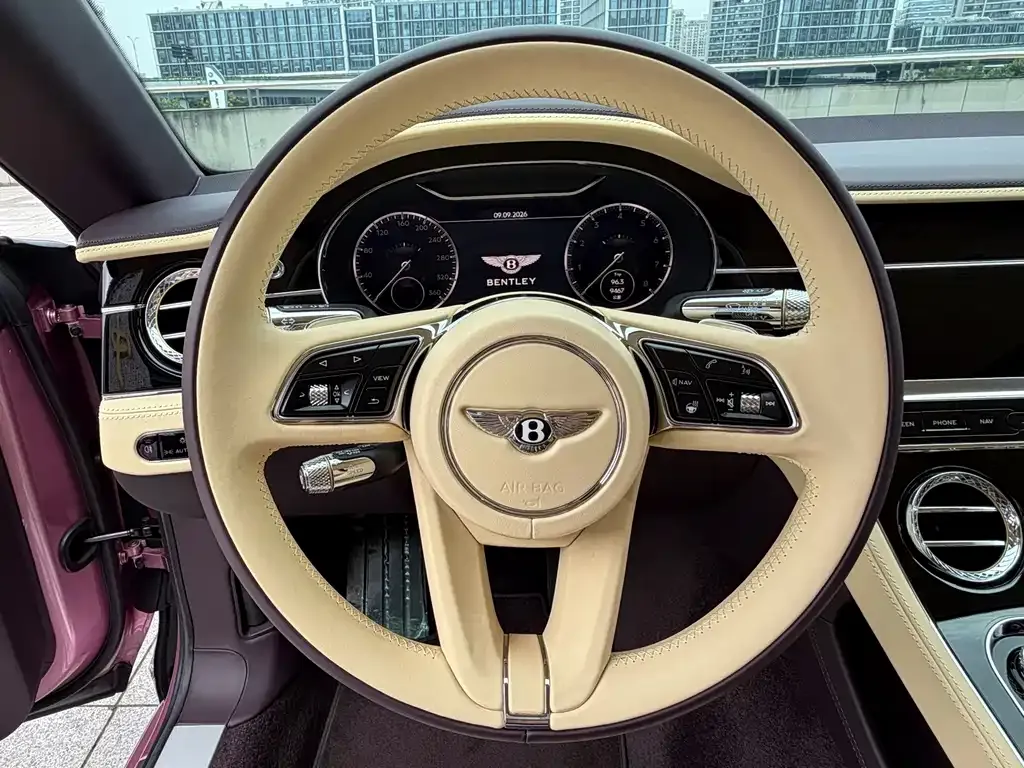 Bentley Continental — фото 8